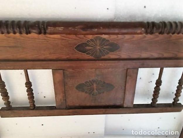 Antig&uuml;edades: CABECERO ANTIGUO TORNEADO - Foto 2