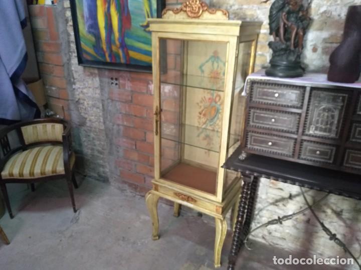 Antig&uuml;edades: Vitrina madera - Foto 3