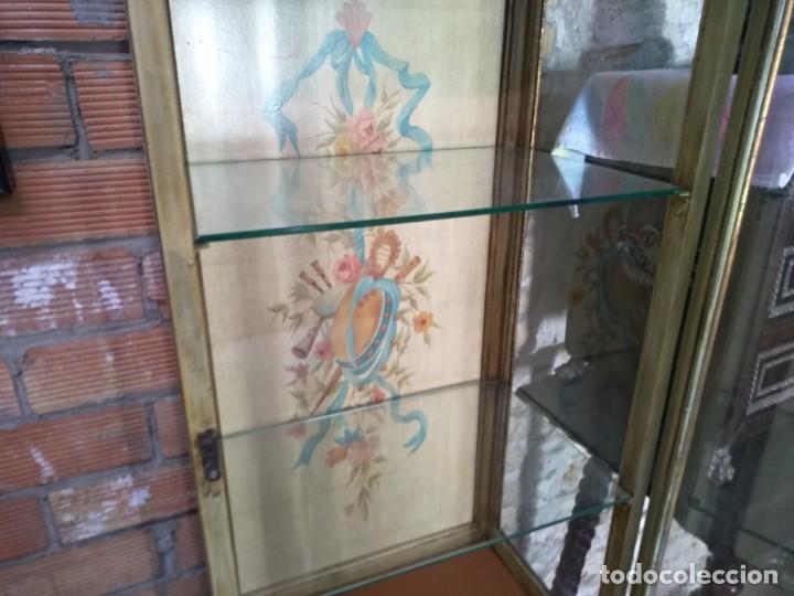 Antig&uuml;edades: Vitrina madera - Foto 6