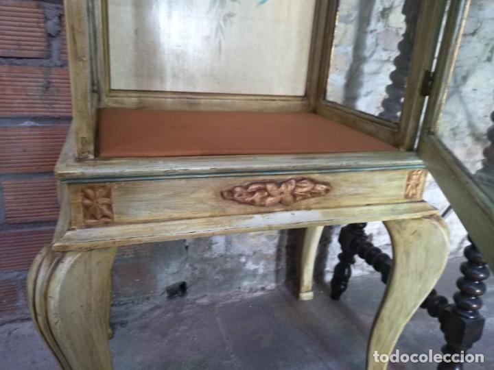 Antig&uuml;edades: Vitrina madera - Foto 7