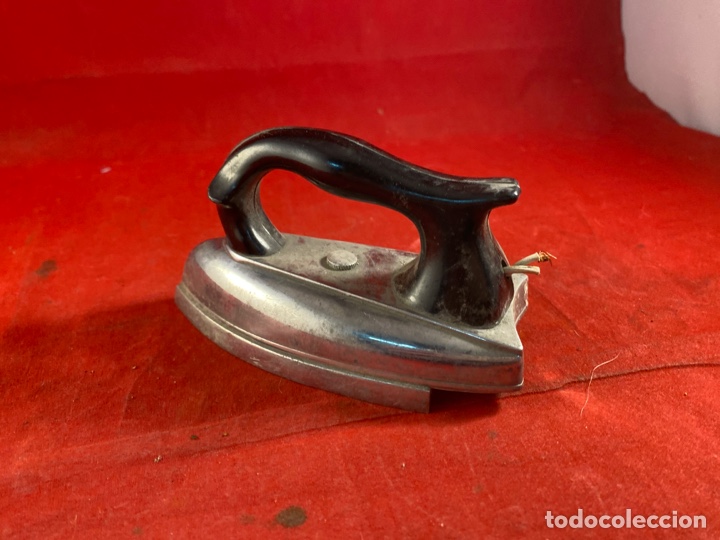 Antig&uuml;edades: Antigua plancha - Foto 1