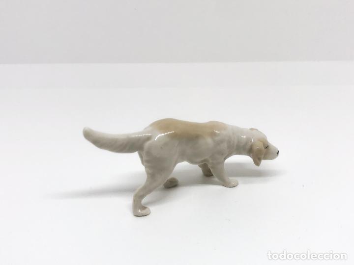 Antig&uuml;edades: Figura de perro de porcelana - Foto 5