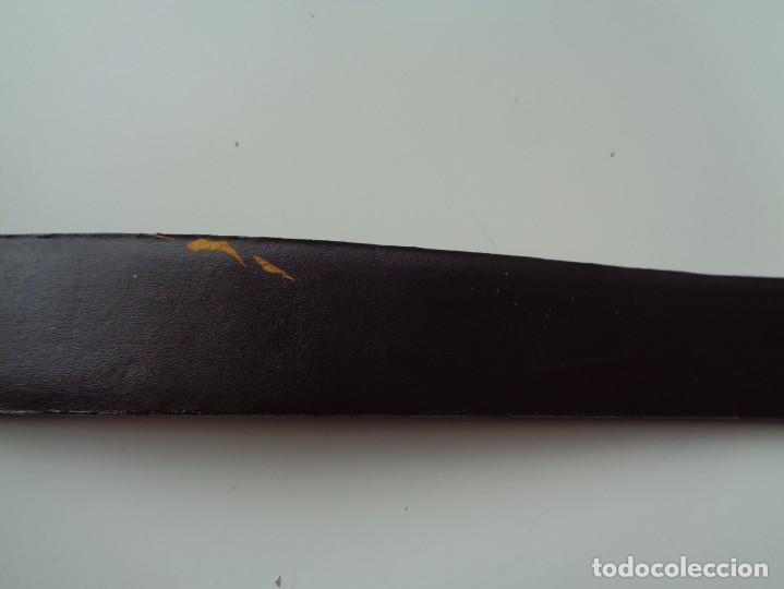 Antig&uuml;edades: CINTURON DE PIEL - Foto 9