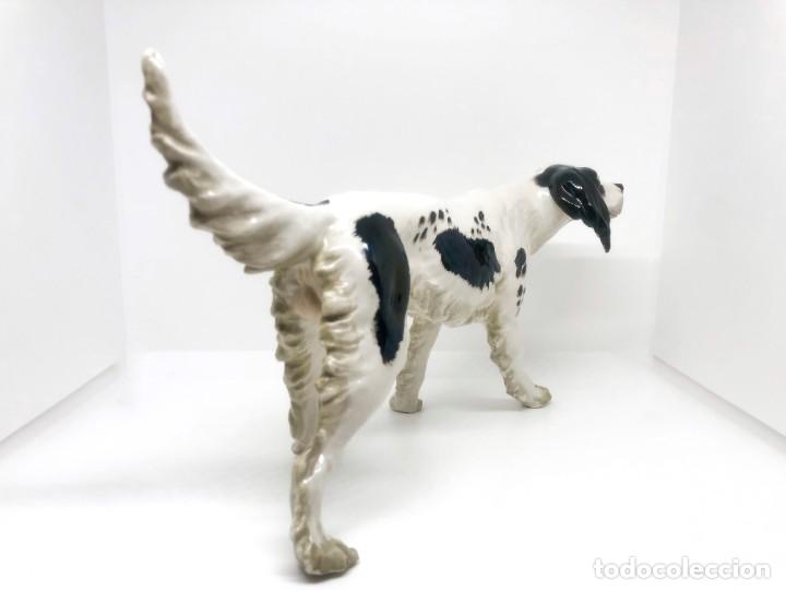 Antig&uuml;edades: Jaur&iacute;a de cinco perros de porcelana - Foto 4