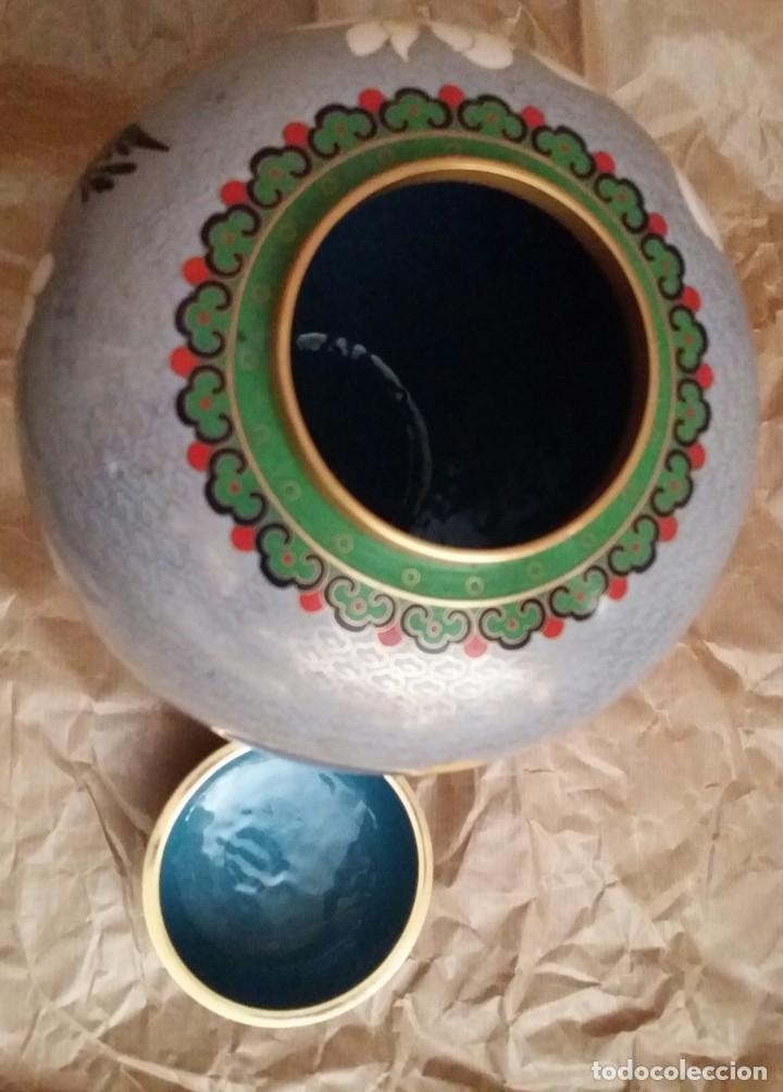 Antig&uuml;edades: JARRONES DE ESMALTE CLOISONNE MED. S. XX - Foto 6