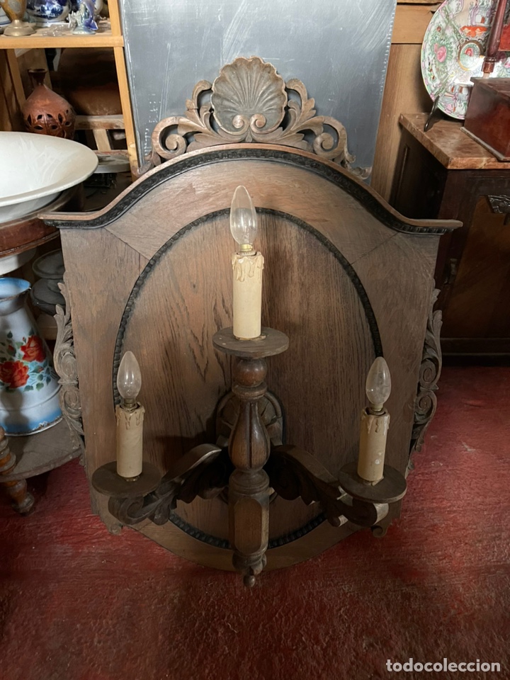 Antig&uuml;edades: Antiguo aplique de madera - Foto 1