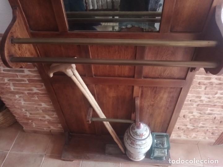 Antig&uuml;edades: Mueble roble entrada parag&uuml;ero - Foto 3