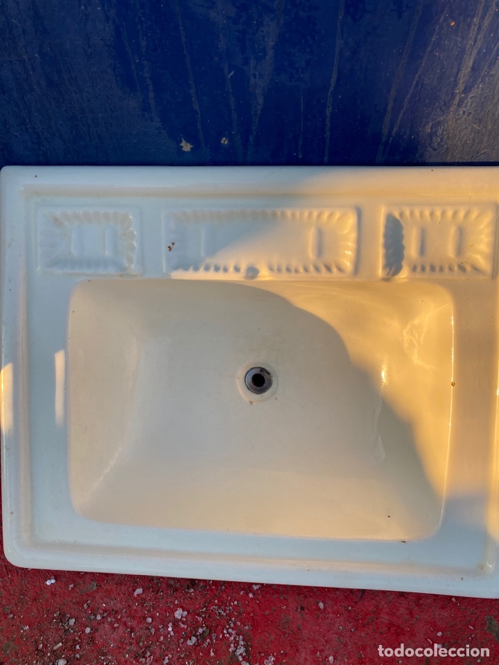 Antig&uuml;edades: Lavabo de loza - Foto 2