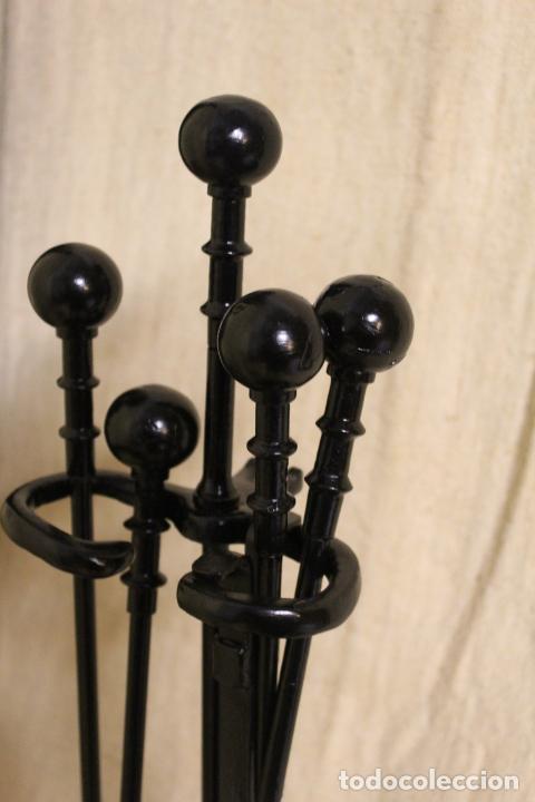 Antig&uuml;edades: utensilios de chimenea de hierro - Foto 3