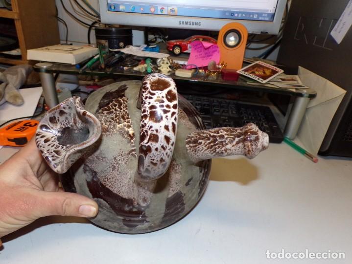Antig&uuml;edades: ESTAMOS LIQUIDANDO. botijo de ceramica - Foto 3