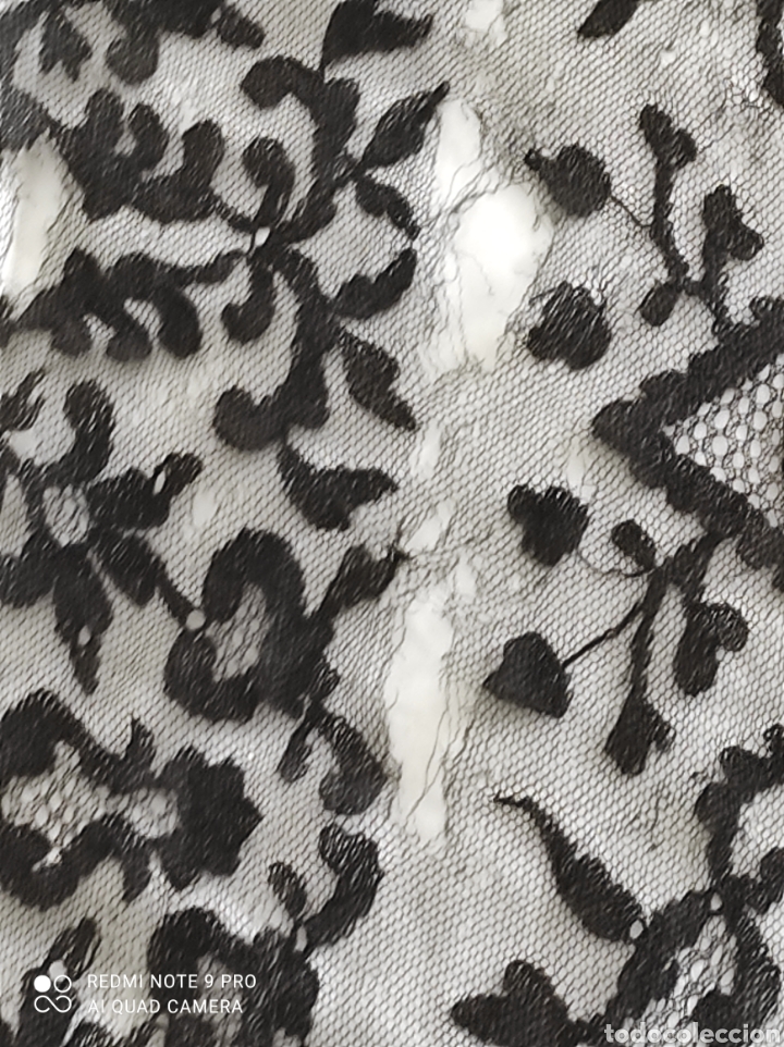 Antig&uuml;edades: Mantilla negra antigua - Foto 3