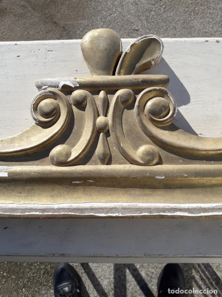 Antig&uuml;edades: Copete de hornacina - Foto 2