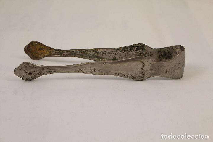 Antig&uuml;edades: pinzas de servir plateadas - Foto 1