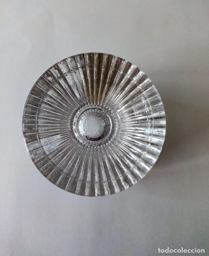 Antig&uuml;edades: Copa de vidrio - Foto 2