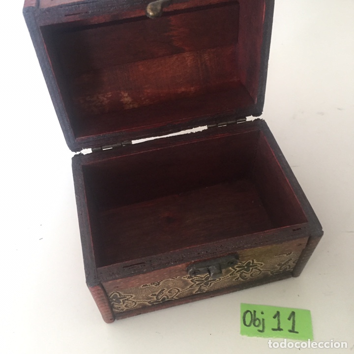Antig&uuml;edades: Caja de madera - Foto 2