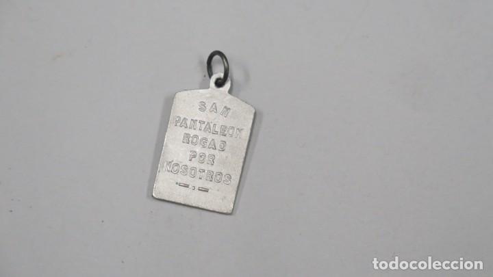 Antig&uuml;edades: MEDALLA. SAN PANTALEON - Foto 2