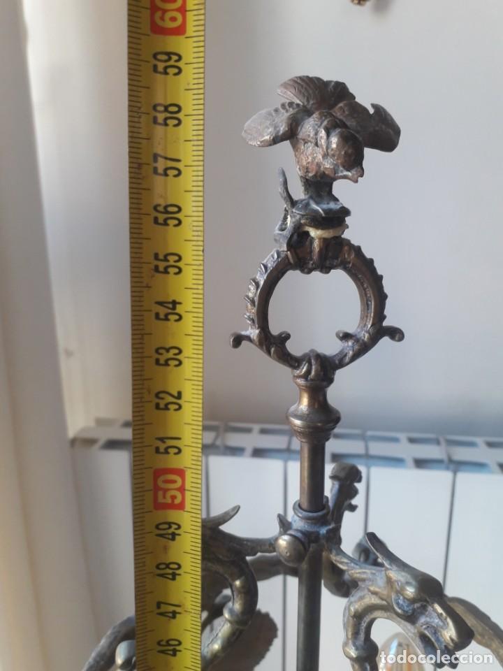 Antig&uuml;edades: Lampara de mesa bronce - Foto 8