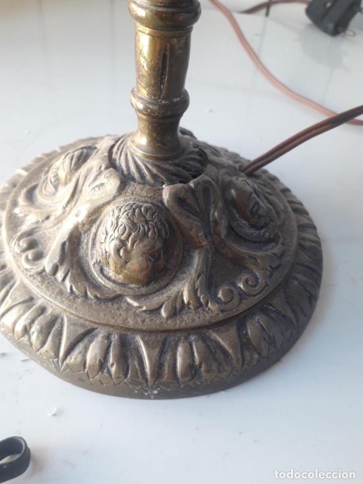Antig&uuml;edades: Lampara de mesa bronce - Foto 2