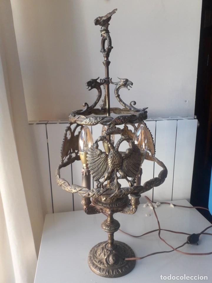 Antig&uuml;edades: Lampara de mesa bronce - Foto 1