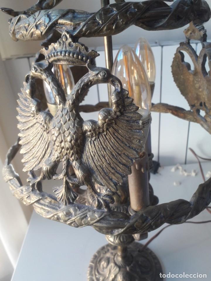 Antig&uuml;edades: Lampara de mesa bronce - Foto 5