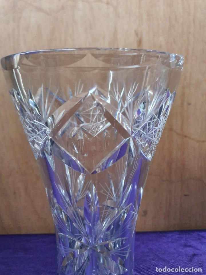 Antig&uuml;edades: FLORERO PLATA Y CRISTAL 29cms x 13 cms - Foto 2