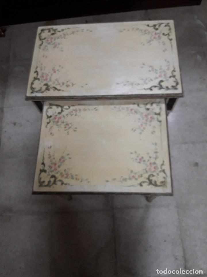 Antig&uuml;edades: Mesa pareja de embutir - Foto 2