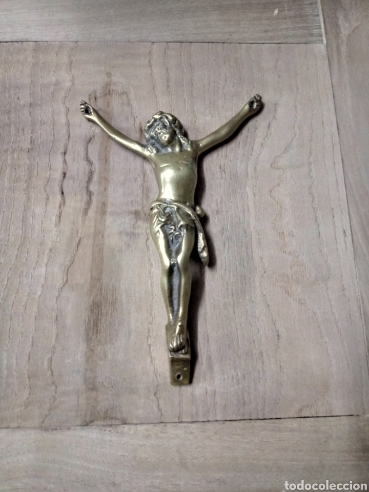 Antig&uuml;edades: Cristo de bronce - Foto 1