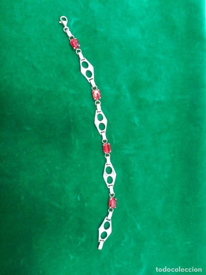 Antig&uuml;edades: Pulsera plata con piedras + - Foto 1