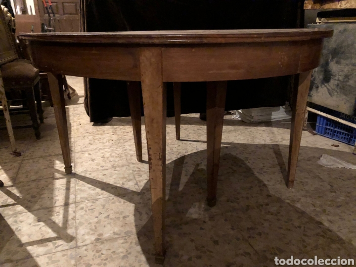 Antig&uuml;edades: Mesa ovalada de centro en madera de nogal - Foto 4