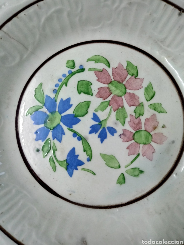 Antig&uuml;edades: Lebrillo de.ceramica con flores - Foto 3