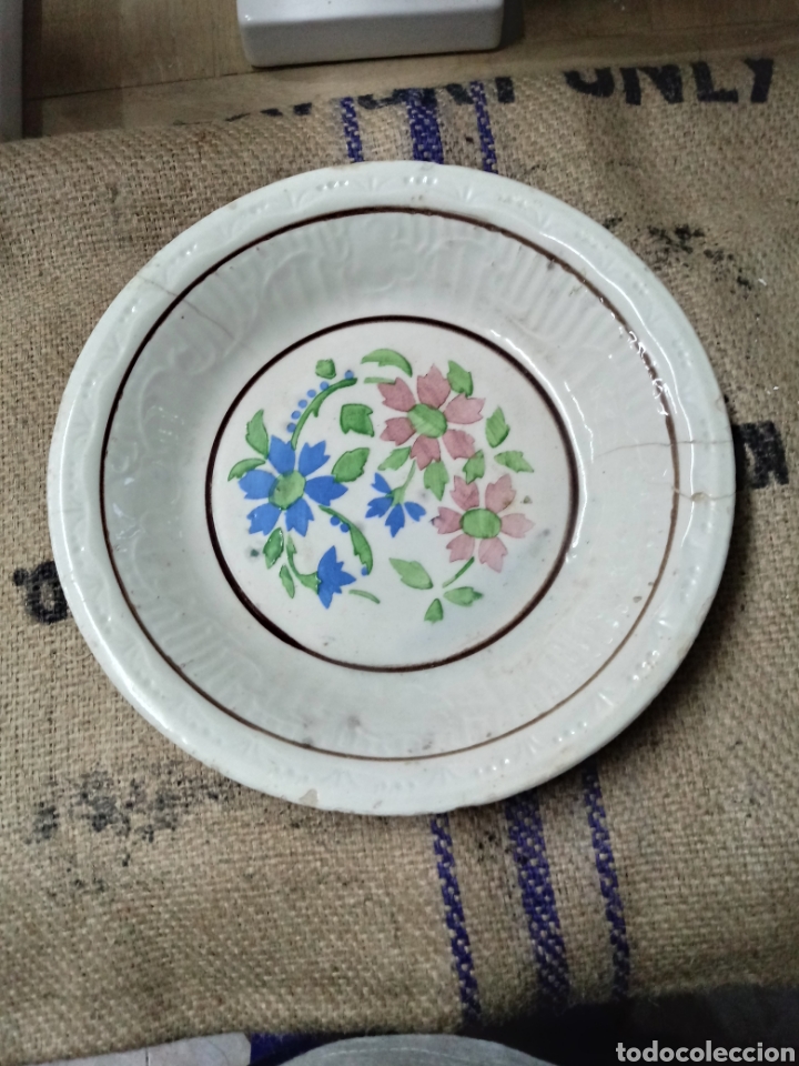 Antig&uuml;edades: Lebrillo de.ceramica con flores - Foto 1
