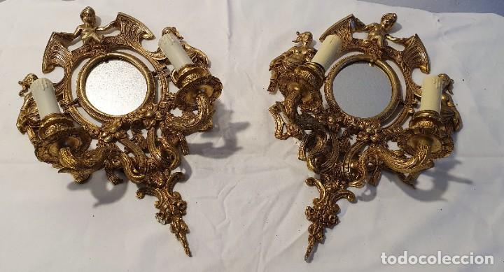 Antig&uuml;edades: PAREJA DE APLIQUE DE PARED EN BRONCE CON ESPEJO - Foto 2