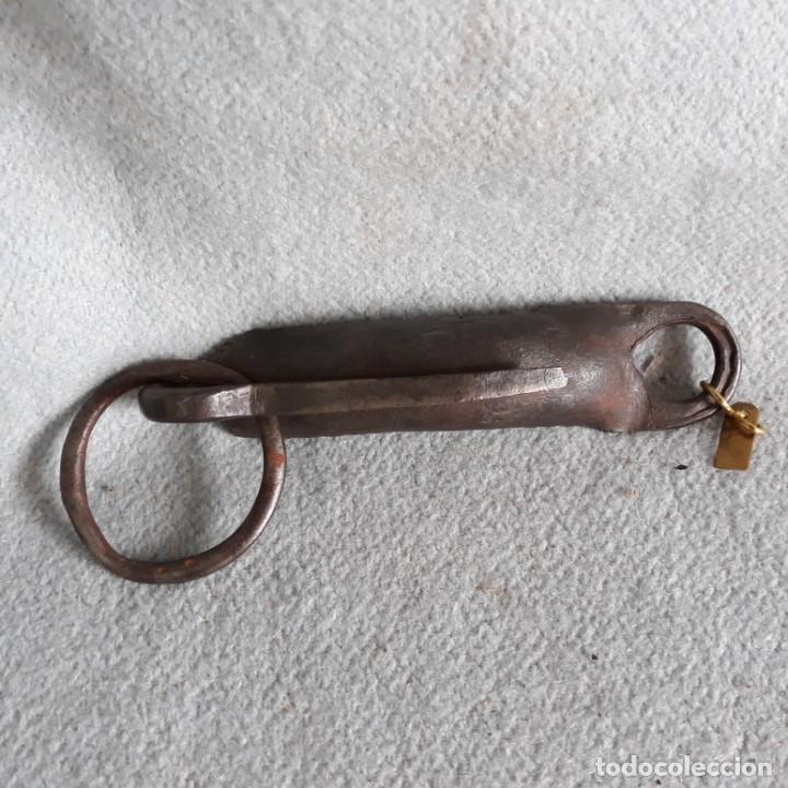 Antig&uuml;edades: Perrillo para barbada de bocado de caballo. - Foto 1