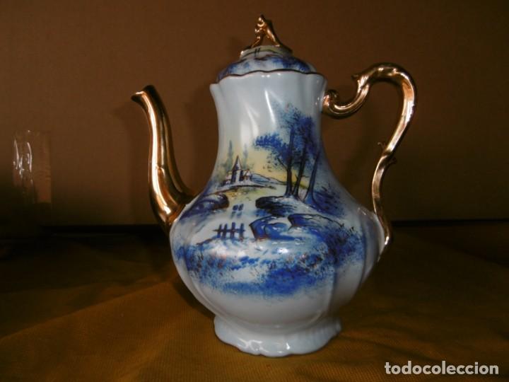 Antig&uuml;edades: ANTIGUA CAFETERA CON TAPA PORCELANA. - Foto 8