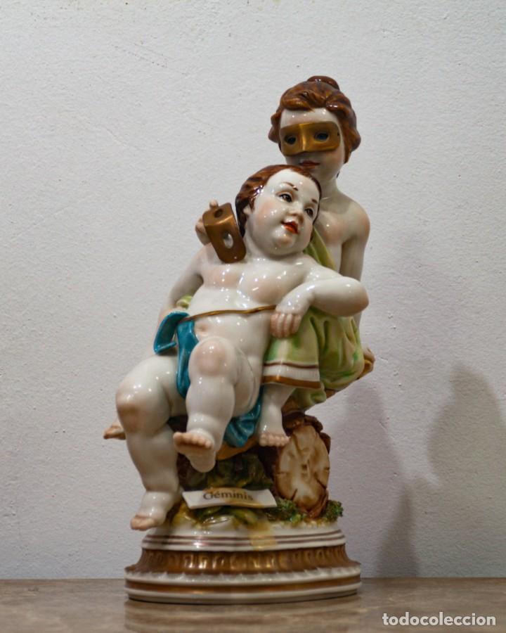 Antig&uuml;edades: Porcelana Algora - Hor&oacute;scopo Geminis - Foto 1