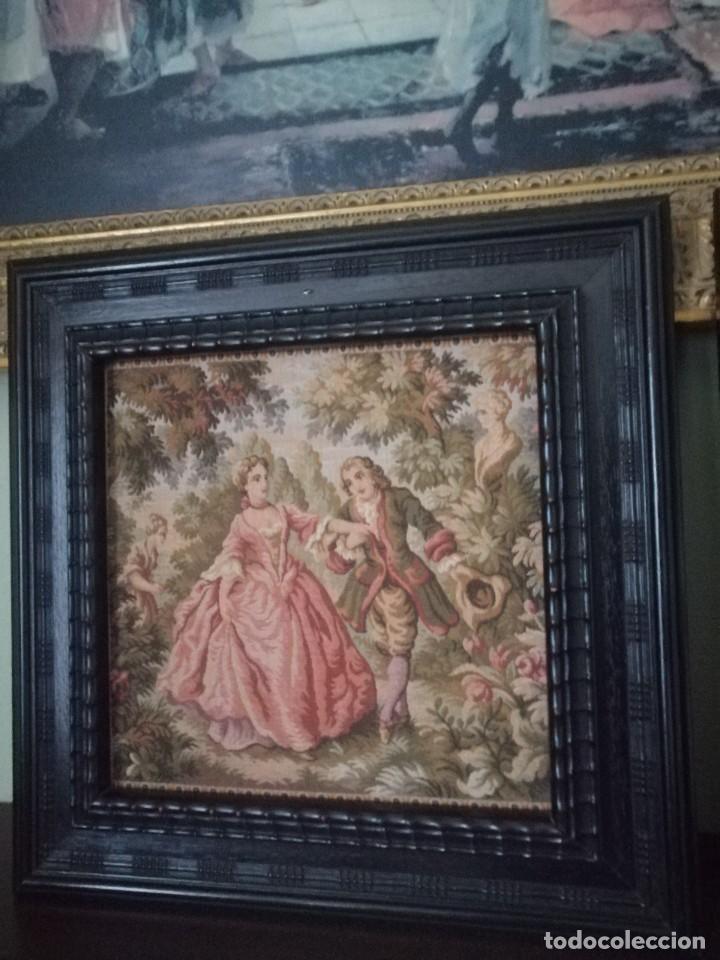 Antig&uuml;edades: Tapices enmarcados - Foto 2