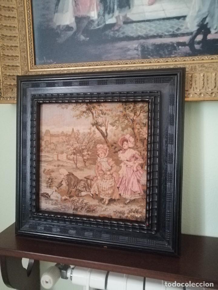 Antig&uuml;edades: Tapices enmarcados - Foto 4