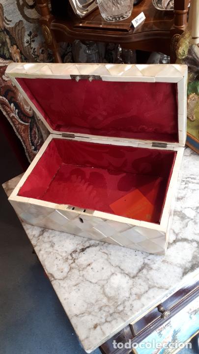Antig&uuml;edades: Caja de nacar - Foto 14