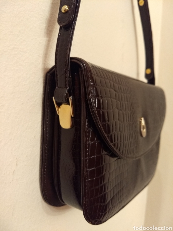 Antig&uuml;edades: Bolso acharolado - Foto 5
