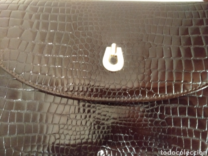 Antig&uuml;edades: Bolso acharolado - Foto 11