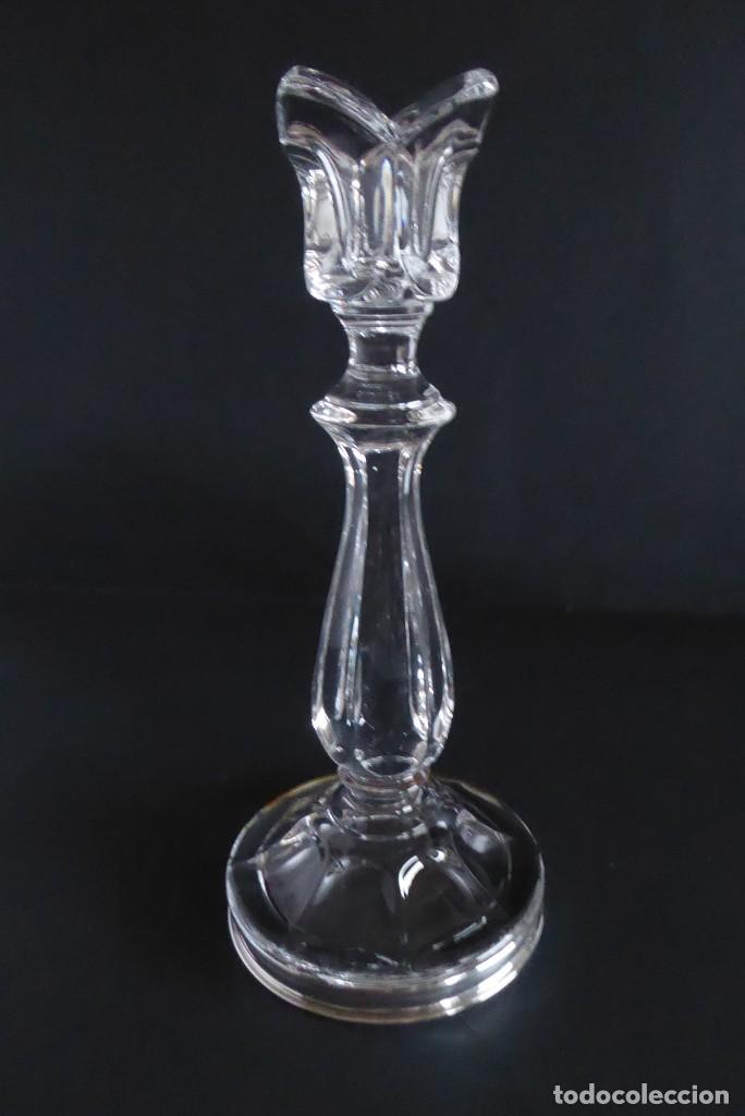 Antig&uuml;edades: CANDELERO DE CRISTAL CON BASE EN PLATA DE LEY - Foto 3