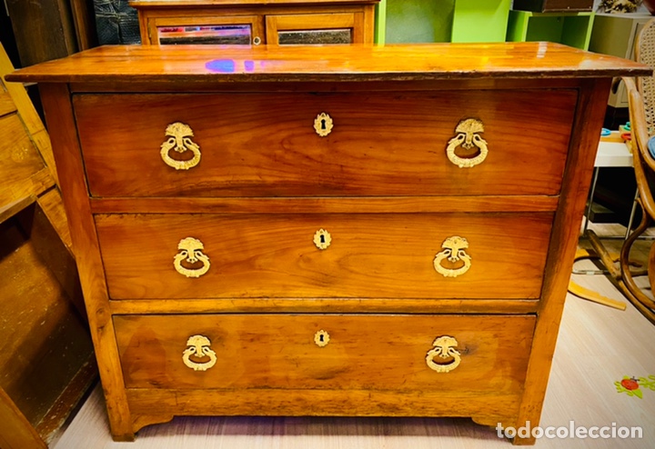 Antig&uuml;edades: C&oacute;moda antig&uuml;a de cerezo &eacute;poca Imperio - Foto 3