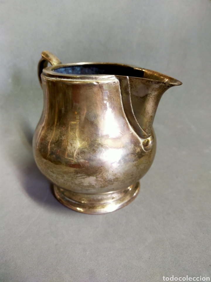 Antig&uuml;edades: JARRA DE METAL PLATEADO - Foto 3