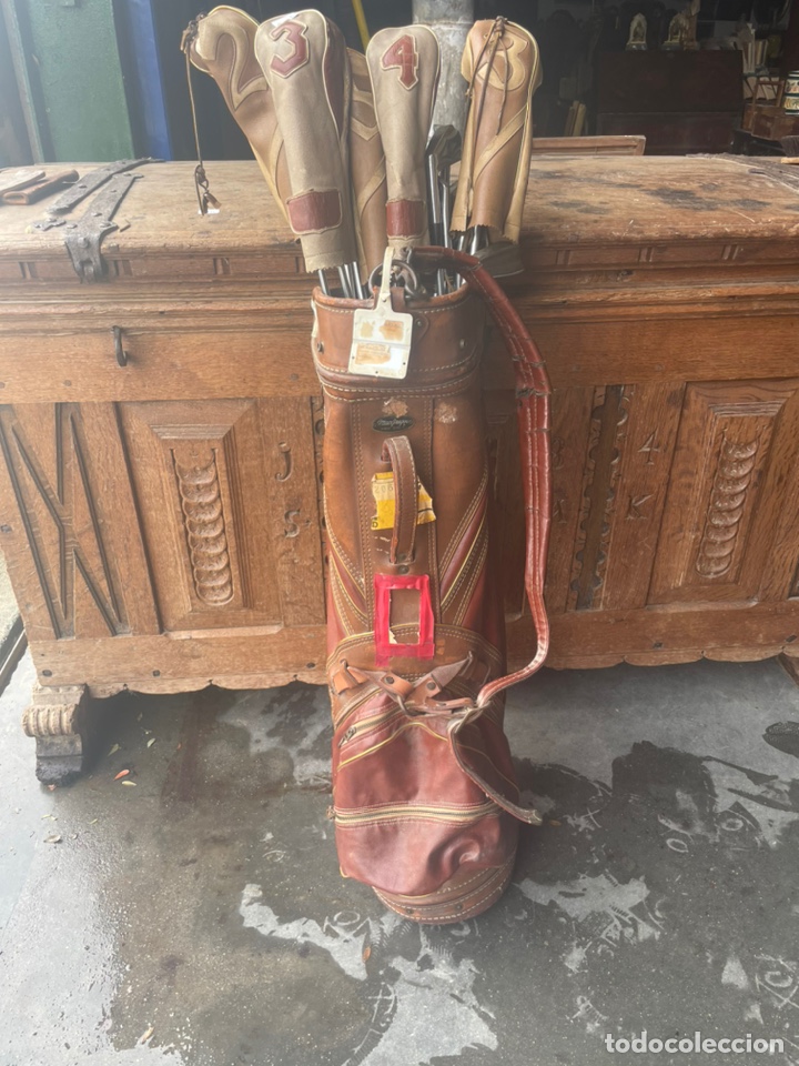 Antig&uuml;edades: 18 palos de golf , 6 de madera y 12 de aluminio