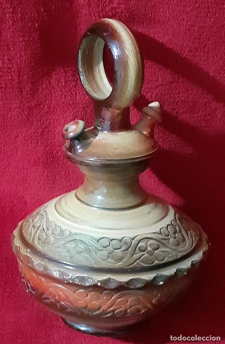Antig&uuml;edades: BOTIJO DE BARRO BLANCO DECORADO - Foto 3