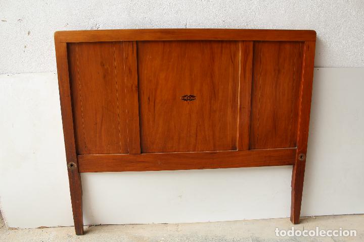 Antig&uuml;edades: cabezero de cama modernista - Foto 1