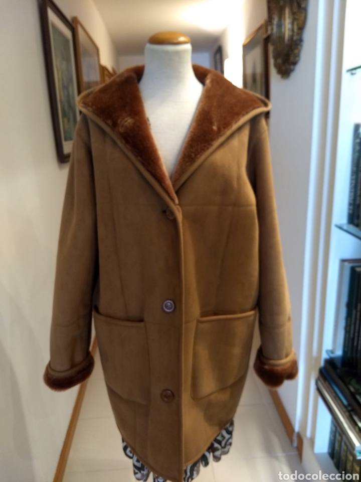 Antig&uuml;edades: Chaqueton con capucha - Foto 1