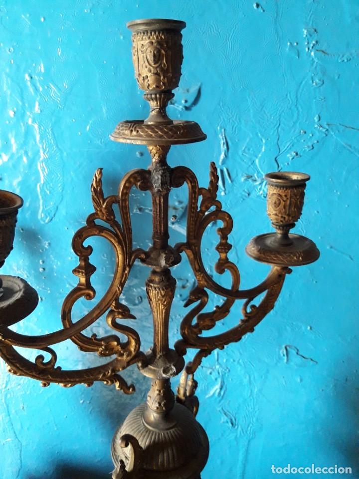 Antig&uuml;edades: Pareja candelabros siglo XIX - Foto 9
