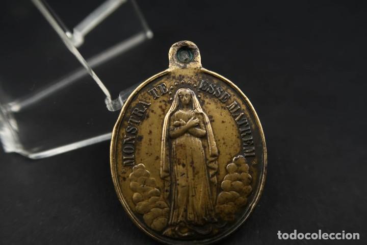 Antig&uuml;edades: Antigua Medalla Religiosa de Bronce - Foto 7