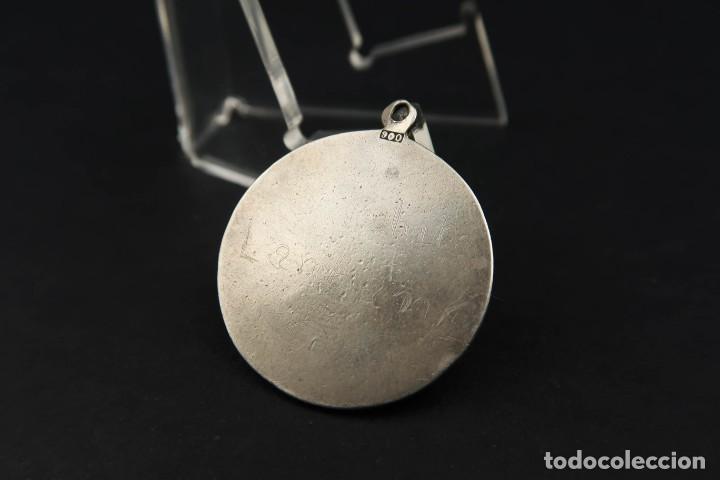 Antig&uuml;edades: Antigua Medalla Religiosa de Plata - Foto 5
